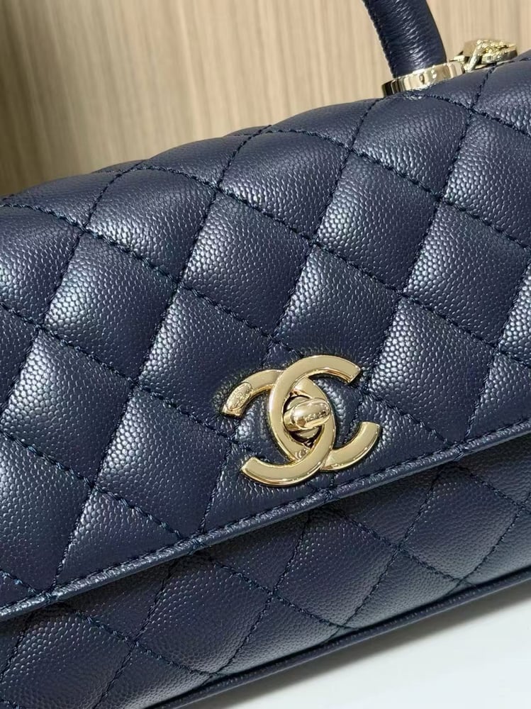 CHANEL COCO HANDLE size 32cm