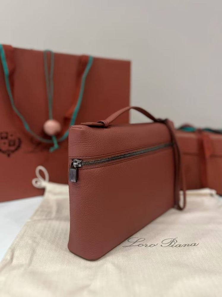 LORO PIANA size 29cm