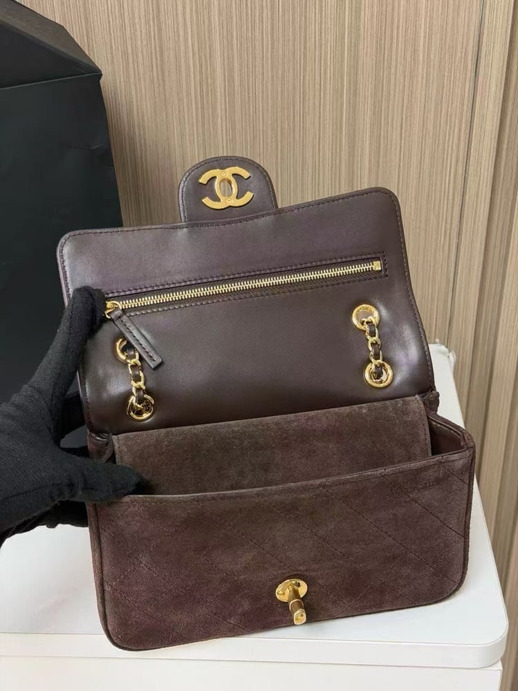 CHANEL 26B MINI size 20cm