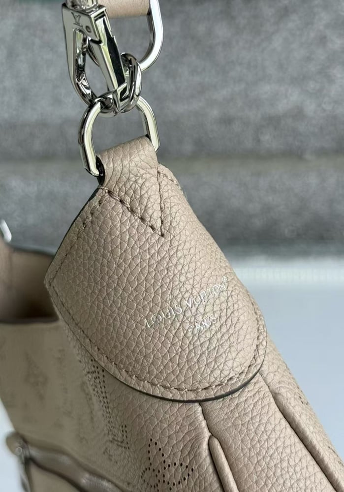 LOUIS VUITTON MONOGRAM size 25cm
