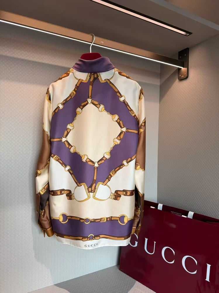 GUCCI  SHIRT SILK  size S\M\L