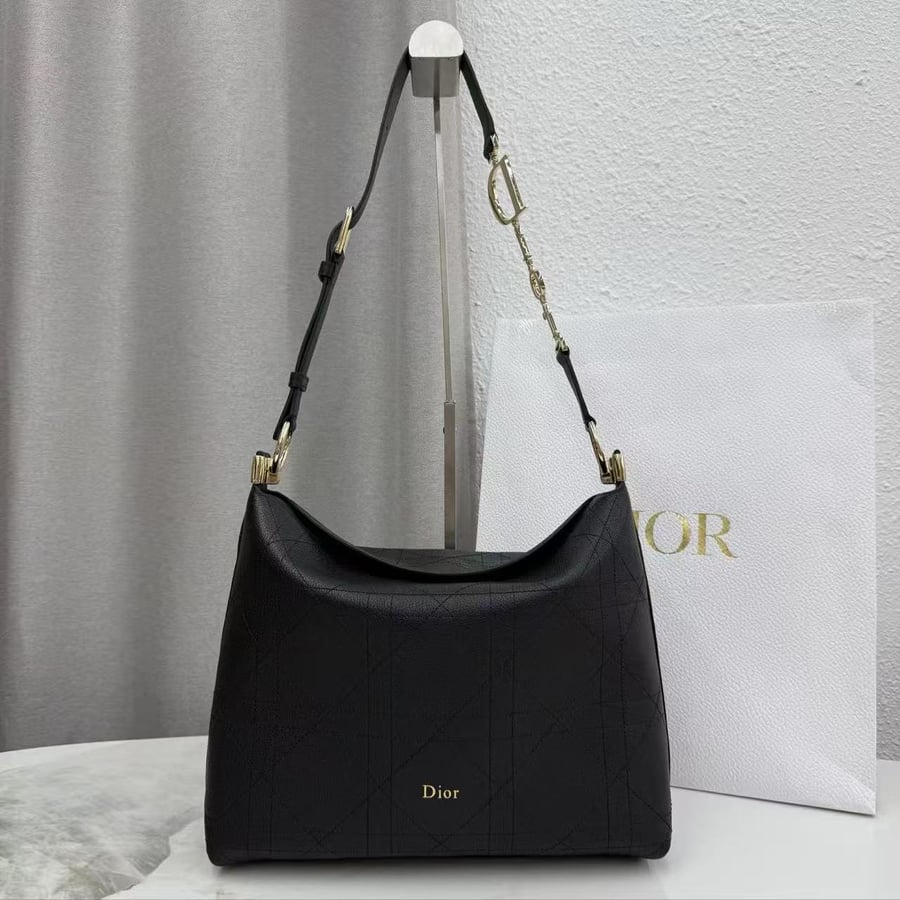 DIOR DIORLY size 31.5cm