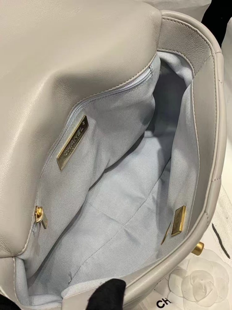 CHANEL NIGHTINGALE FLAP BAG size 26cm