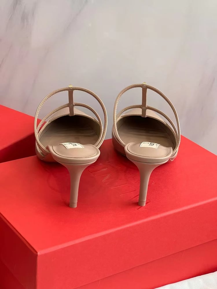 VALENTINO ELEGANT HEELS