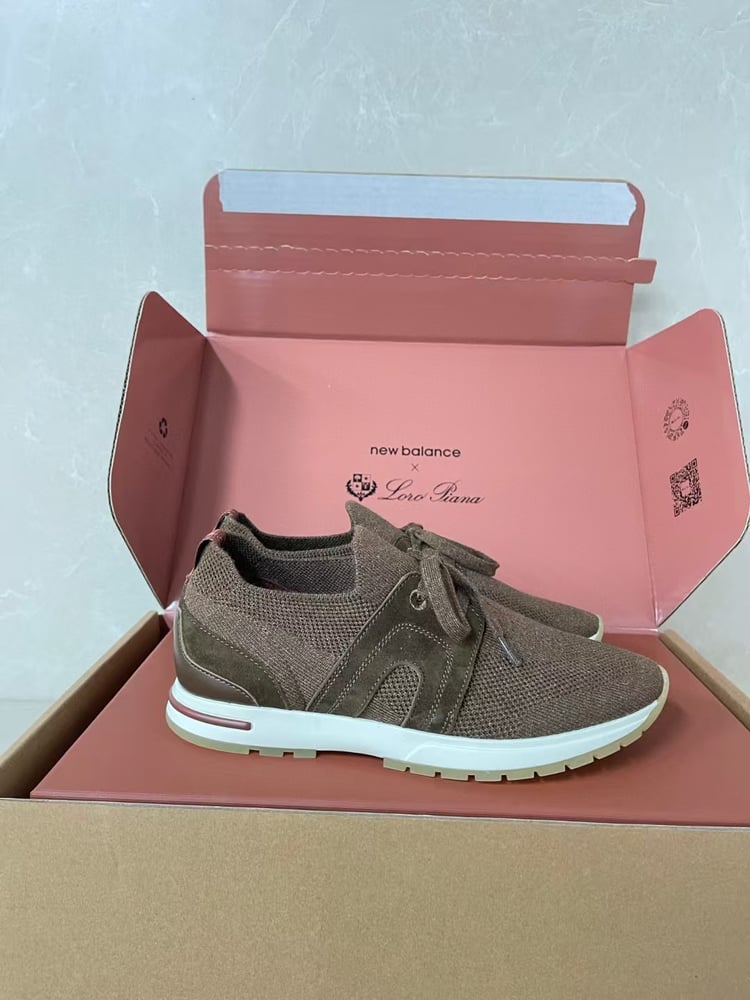 LORO PIANA LADY FLEXI WAIK