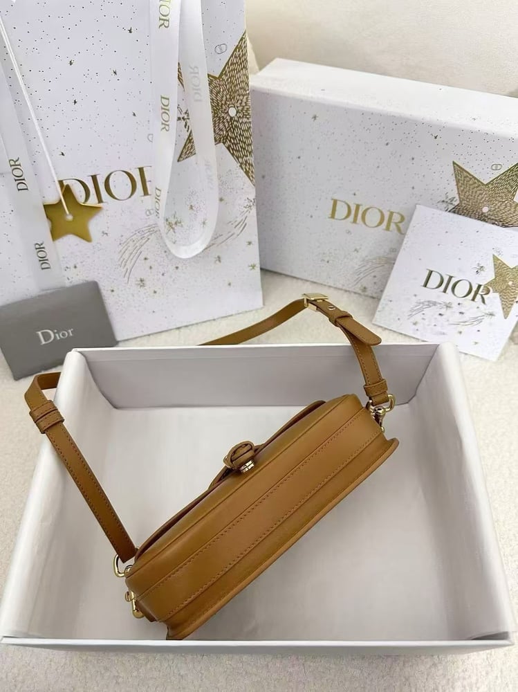 DIOR BOBBY size 21cm