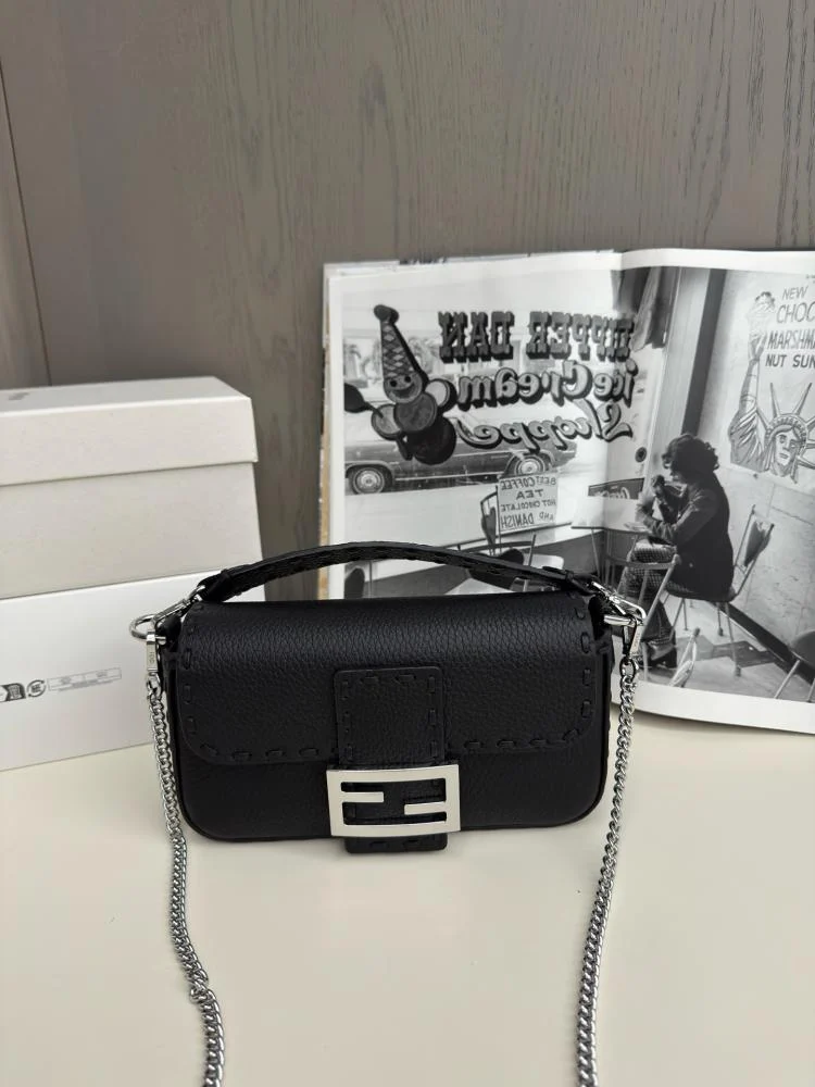 FENDI size 19cm
