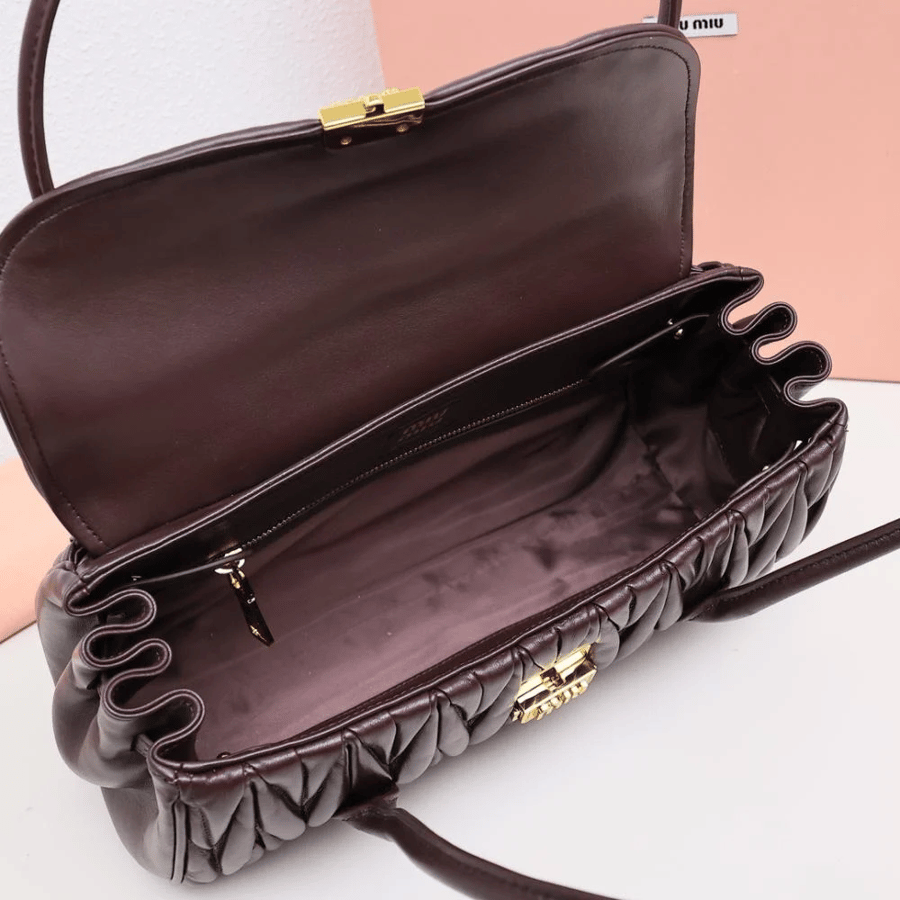 Miu Miu size 24cm