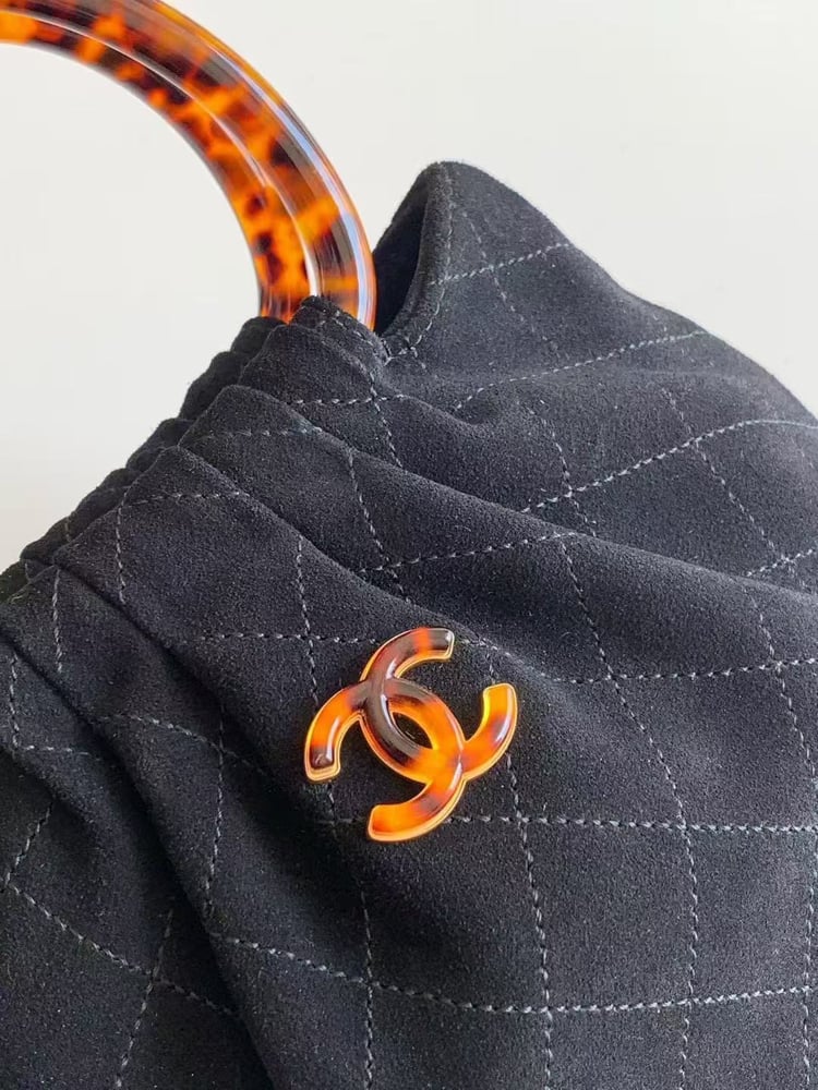 Chanel  26C size 18cm