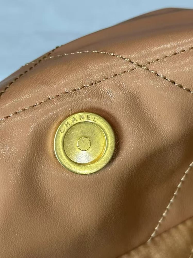 CHANEL 22HAND BAG size 35cm