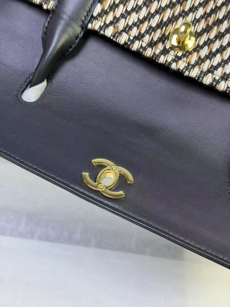 CHANEL 26ss size 30.5cm