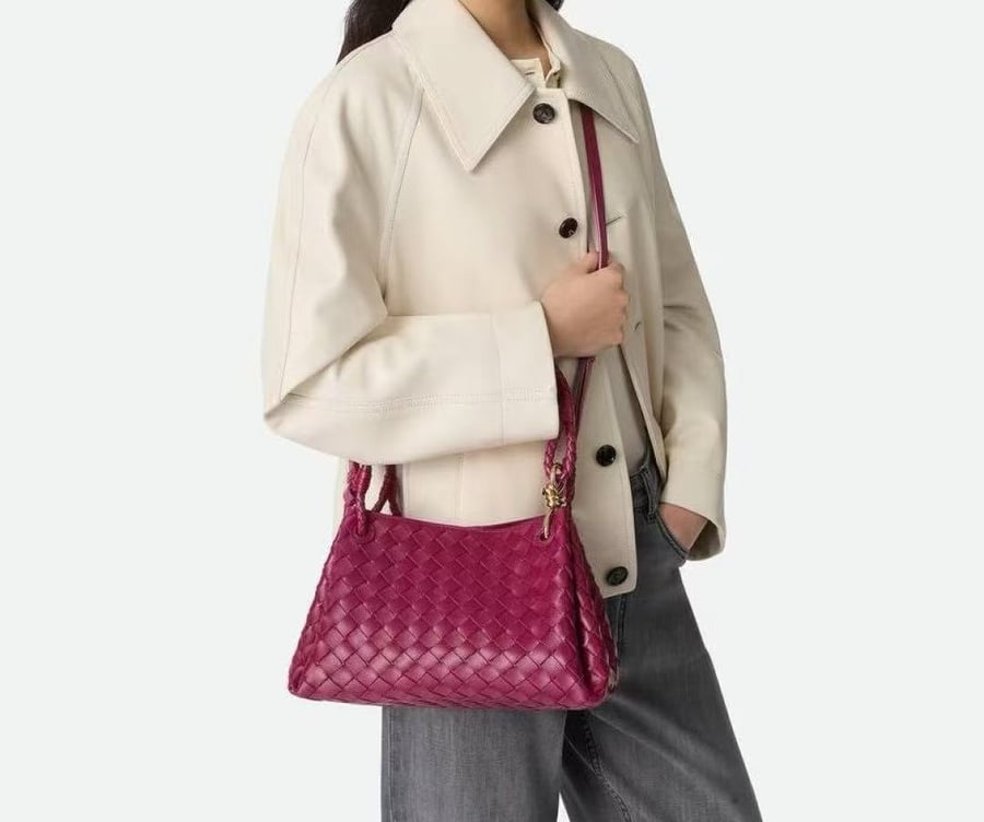 BOTTEGA VENETA Parachute size29.5cm
