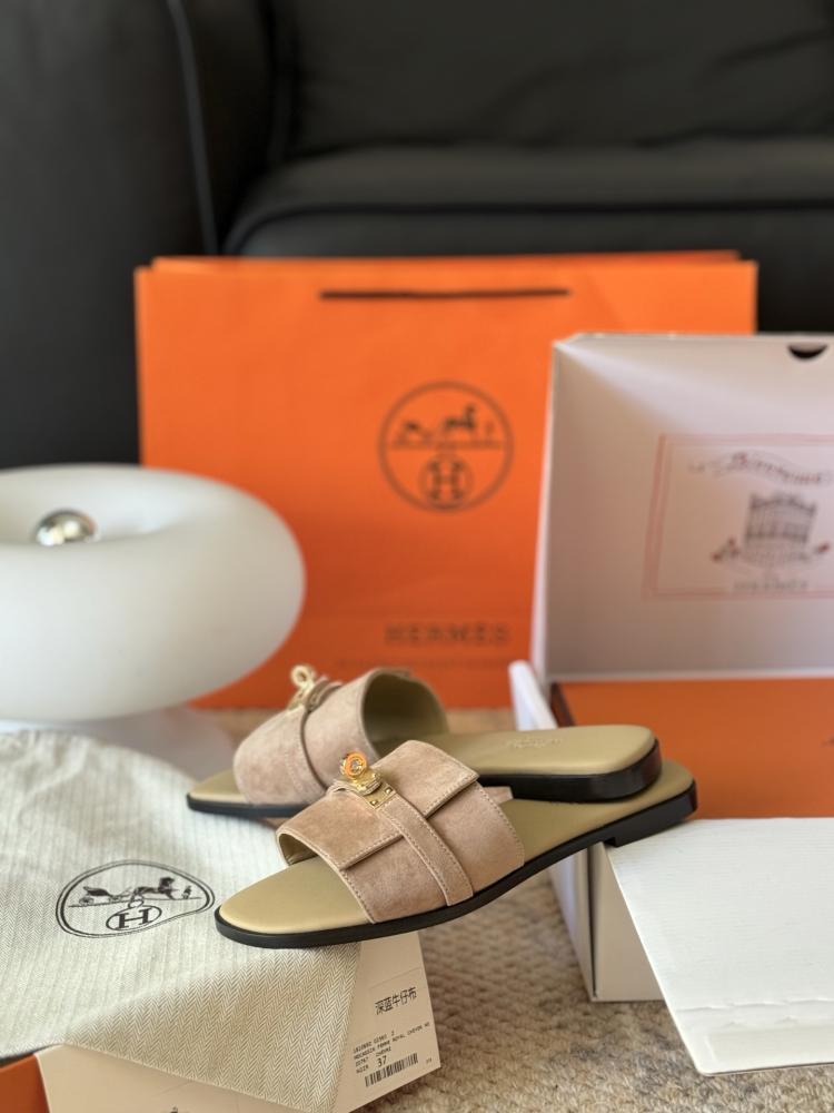 HERMES Giulia Sandal