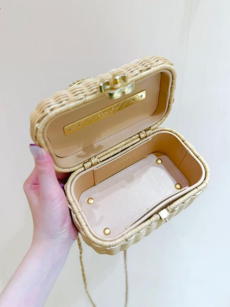 CHANEL 26C Spring/Summer Bag
