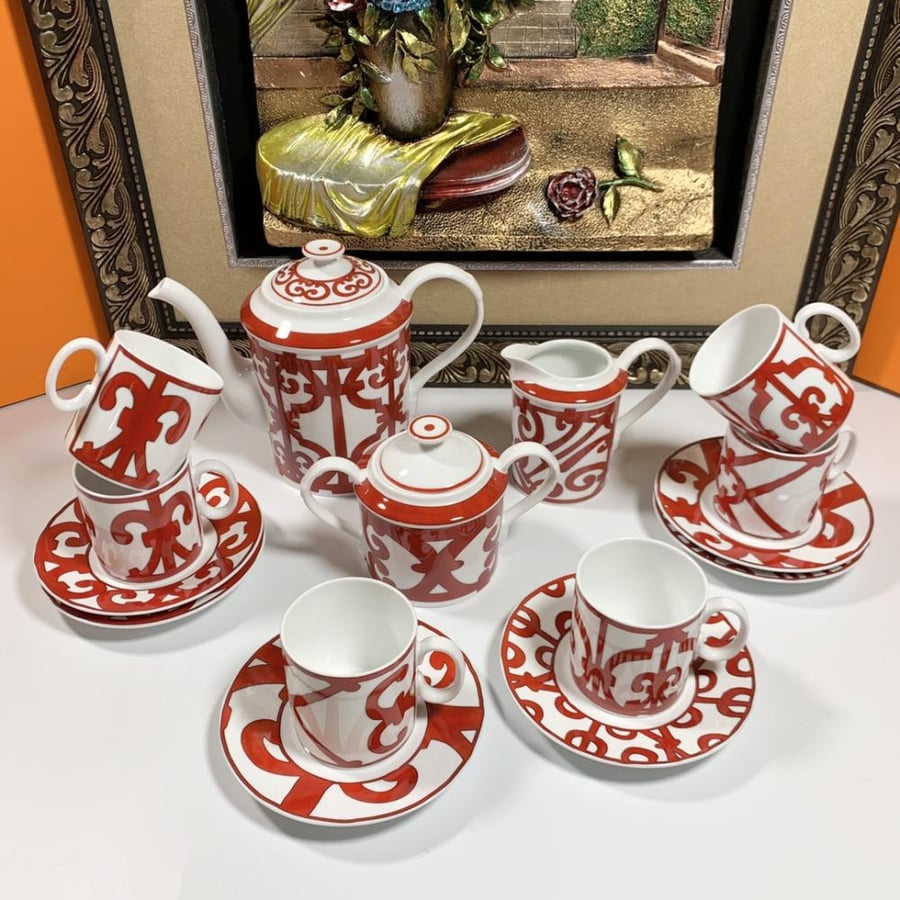 طقم قهوة وشاي فاخر 15 قطعة Hermès China Red