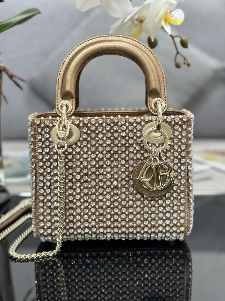 شنطة Lady Dior