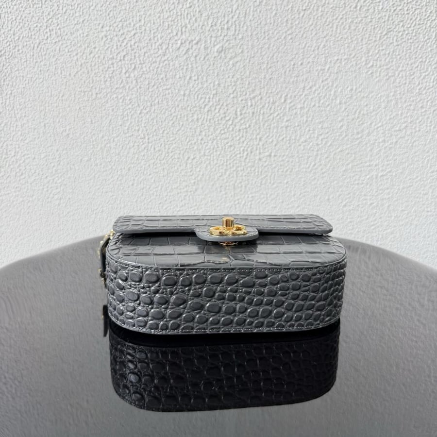 CHANEL Mini Flap Bag