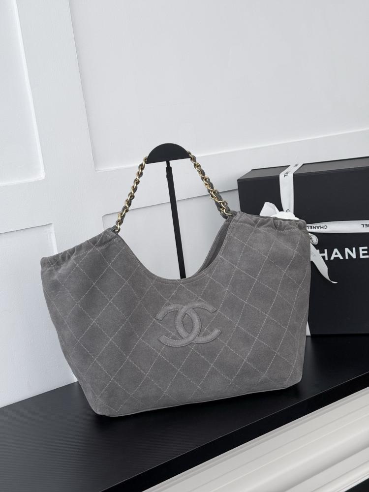 CHANEL Shopping Bag