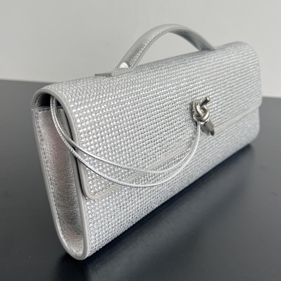 Andiamo Clutch