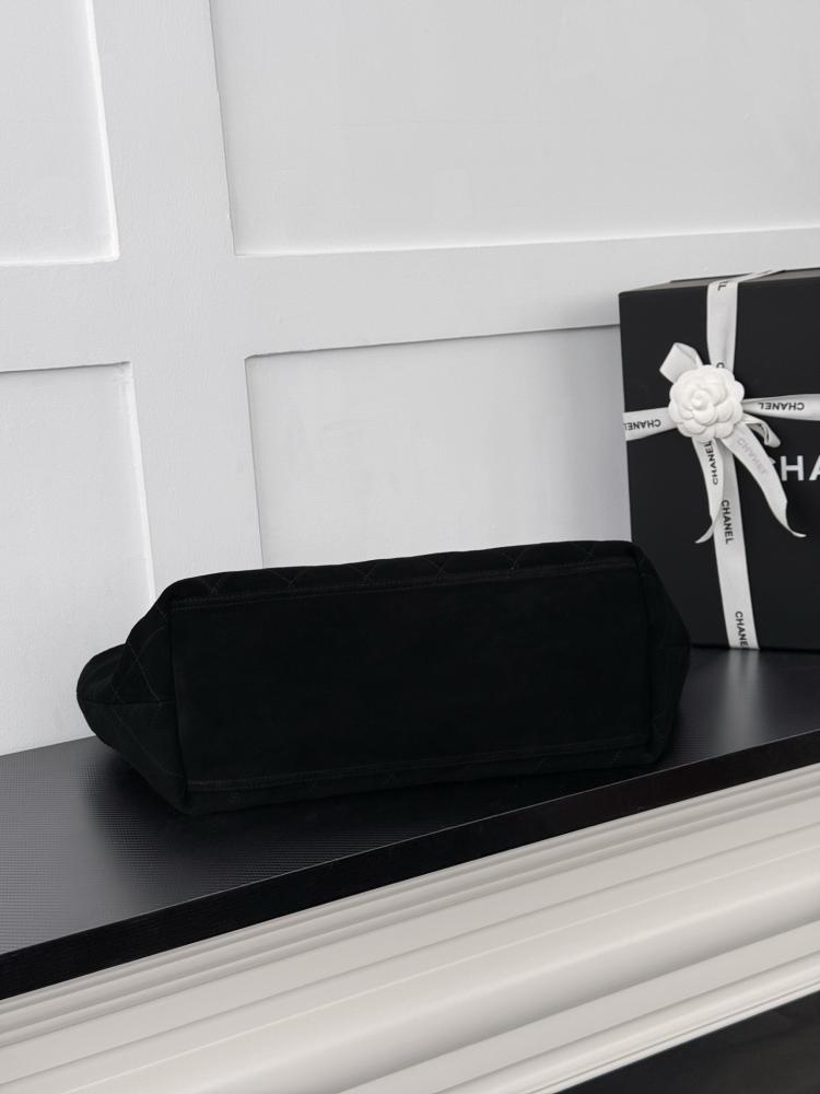 CHANEL Shopping Bag