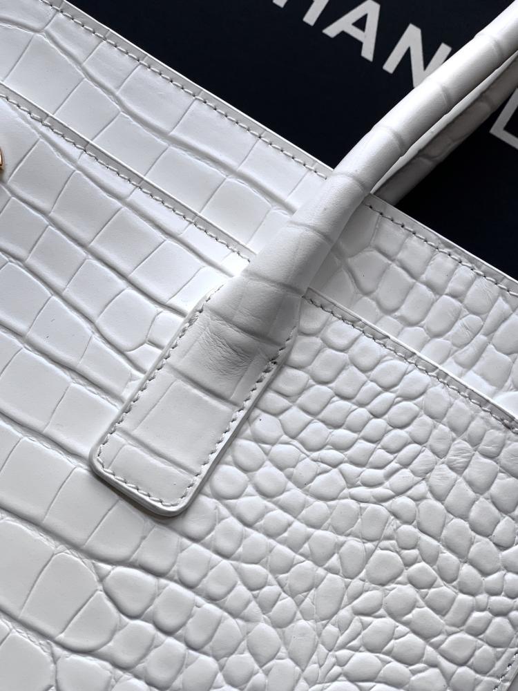 CHANEL Small Shopping bag