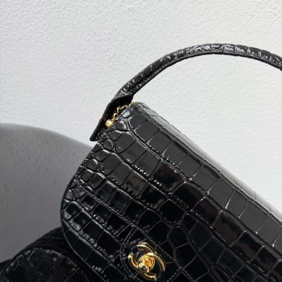 CHANEL Mini Flap Bag