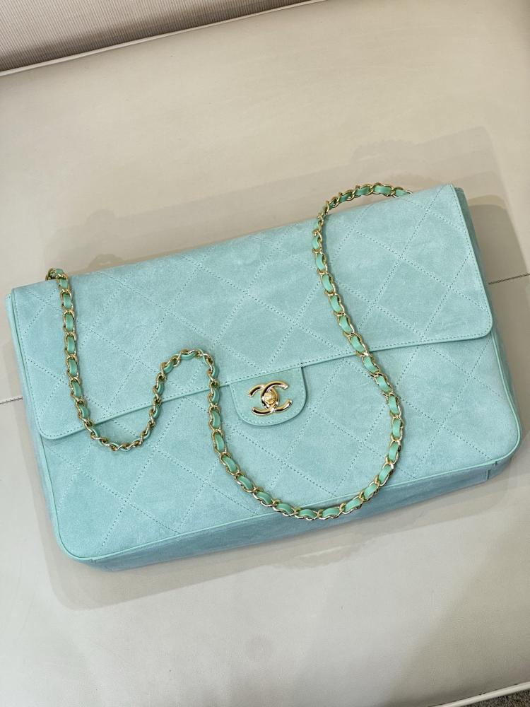 Chanel Maxi Flapbag 38CM