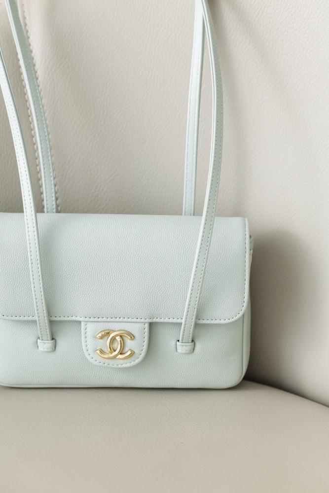 CHANEL Small Flap Bag
