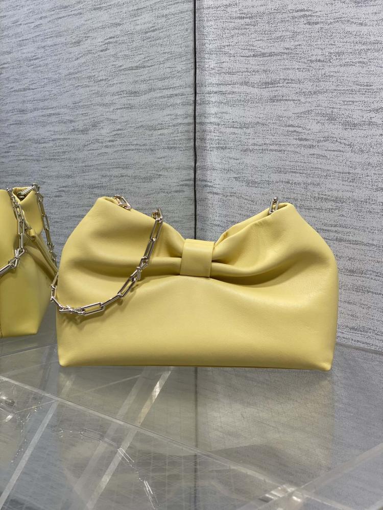 شنطة DIOR