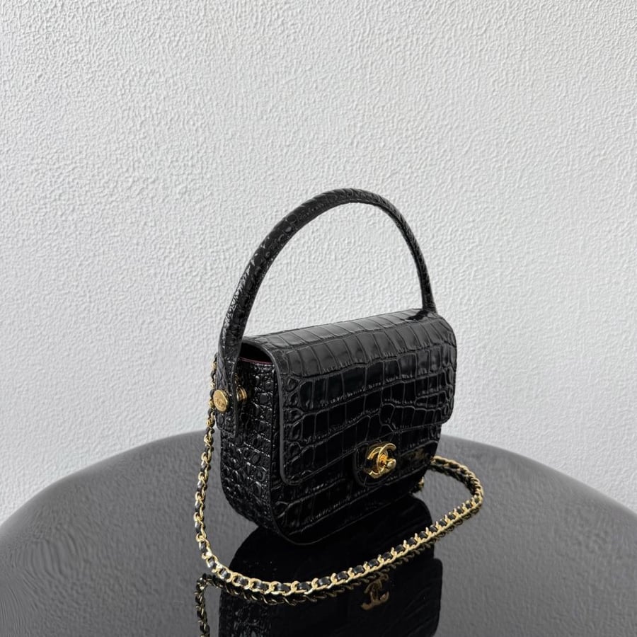 CHANEL Mini Flap Bag
