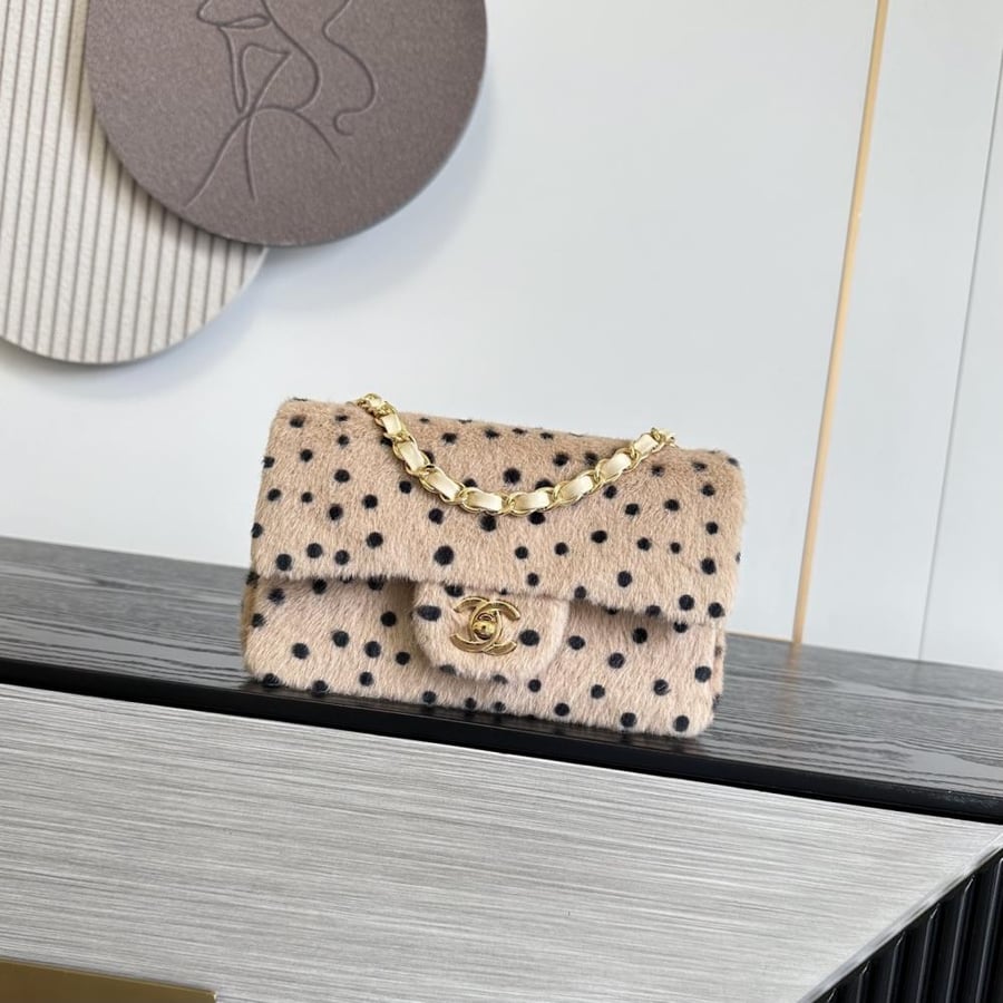 CHANEL MINI Flap Bag