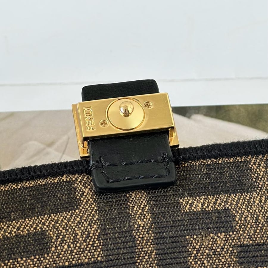 Fendi Nano  Baguette Bag