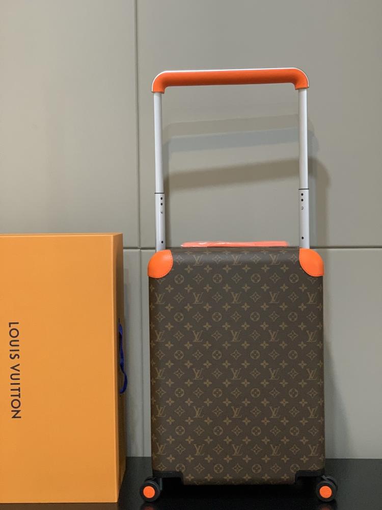 Louis Vuitton Horizon 55 Four Wheel Trolley Box