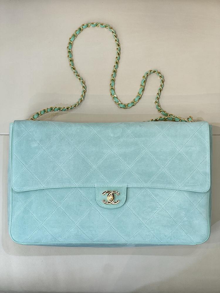 Chanel Maxi Flapbag 38CM