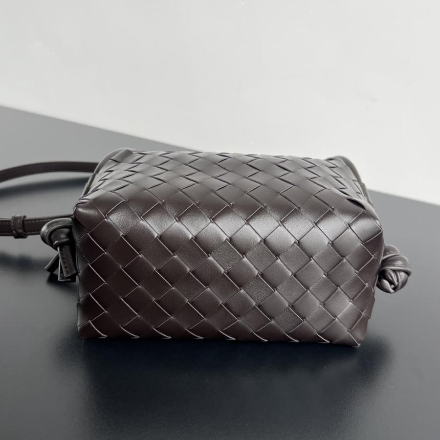 Bottega Top Handle Loop