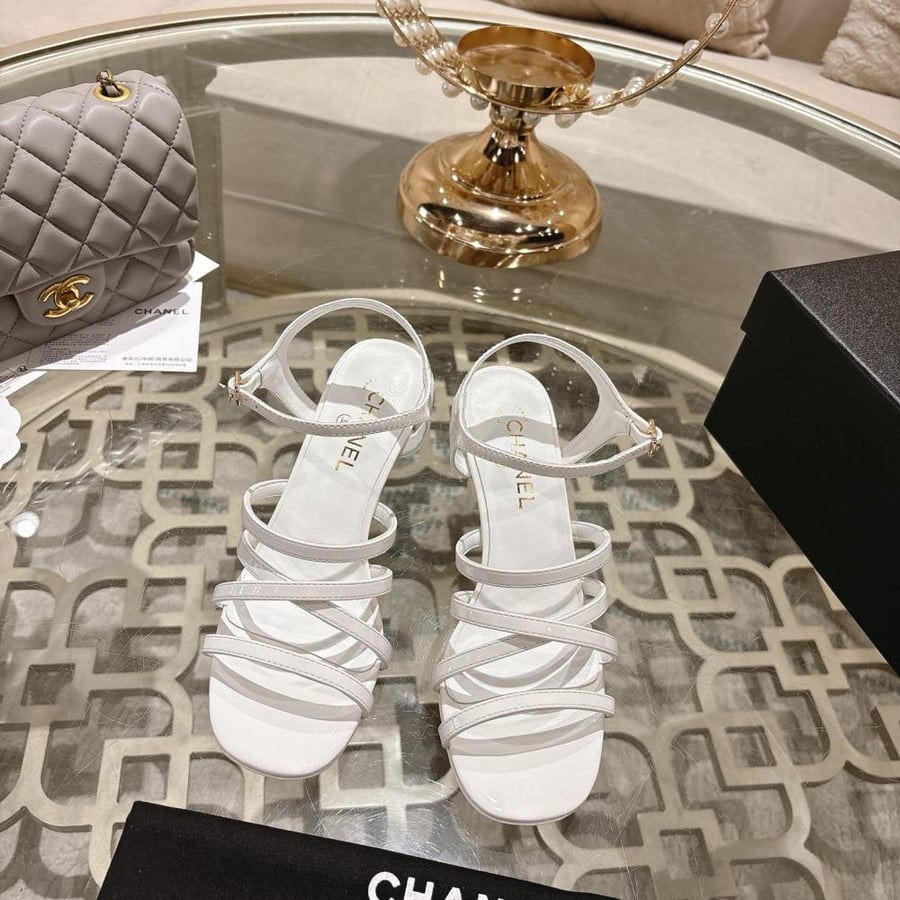 Chanel shoe