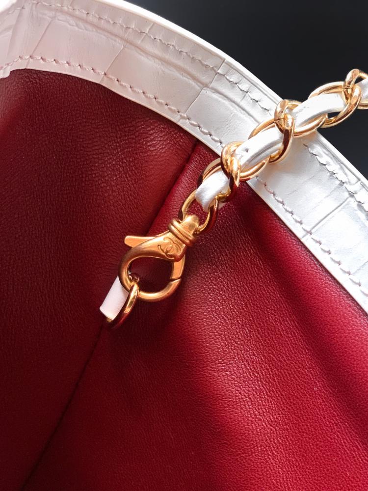 CHANEL Small Shopping bag