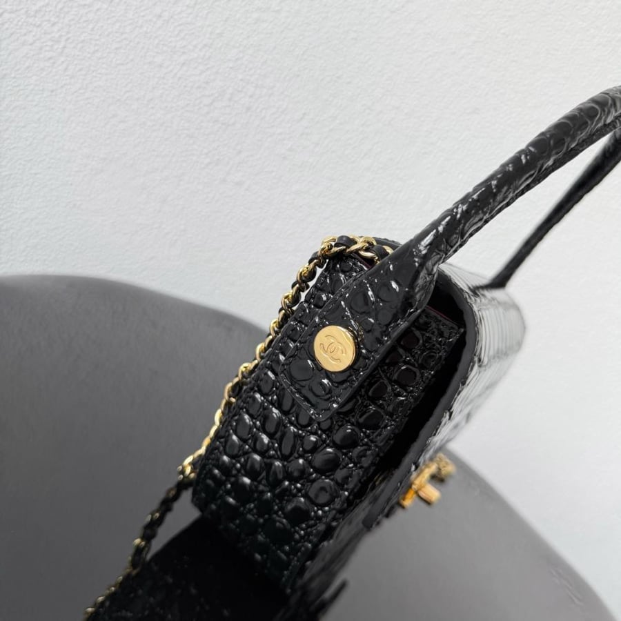 CHANEL Mini Flap Bag