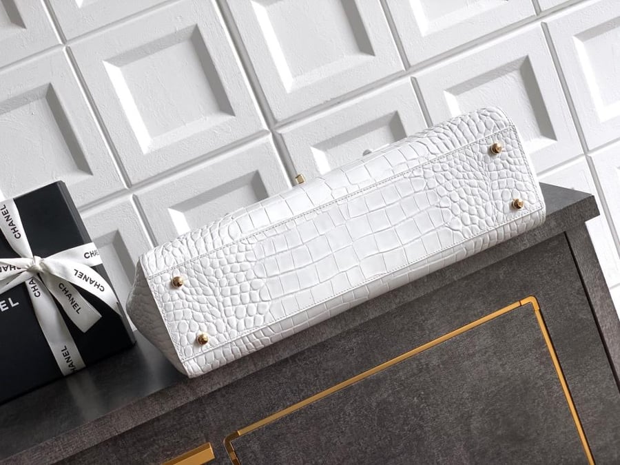 CHANEL Small Shopping bag