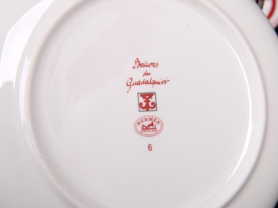 طقم سفرة فاخر 28 قطعة Hermès