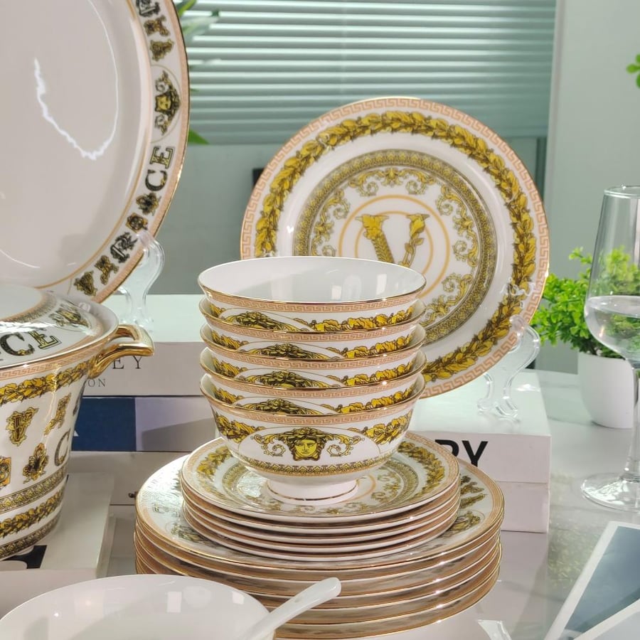 VERCACE طقم سفرة وقهوة فاخر 58 قطعة – تشكيلة فيرساتشيVirtus Gala White V
