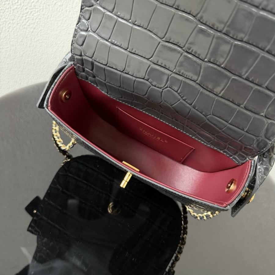 CHANEL Mini Flap Bag