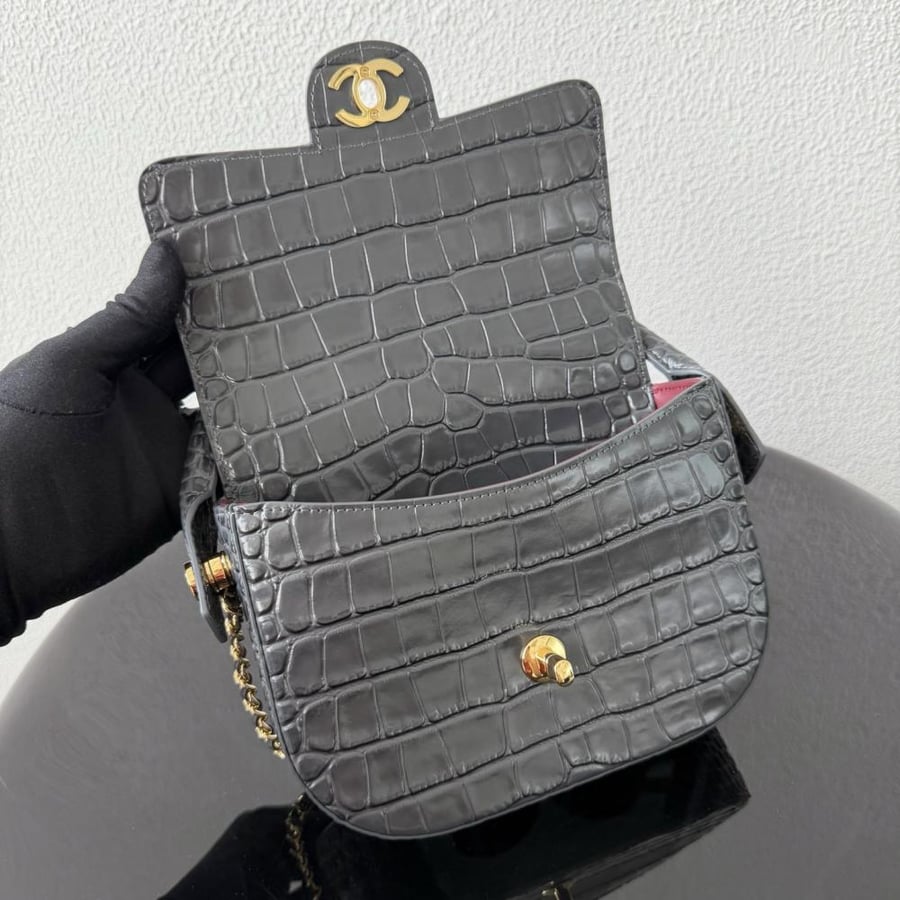 CHANEL Mini Flap Bag