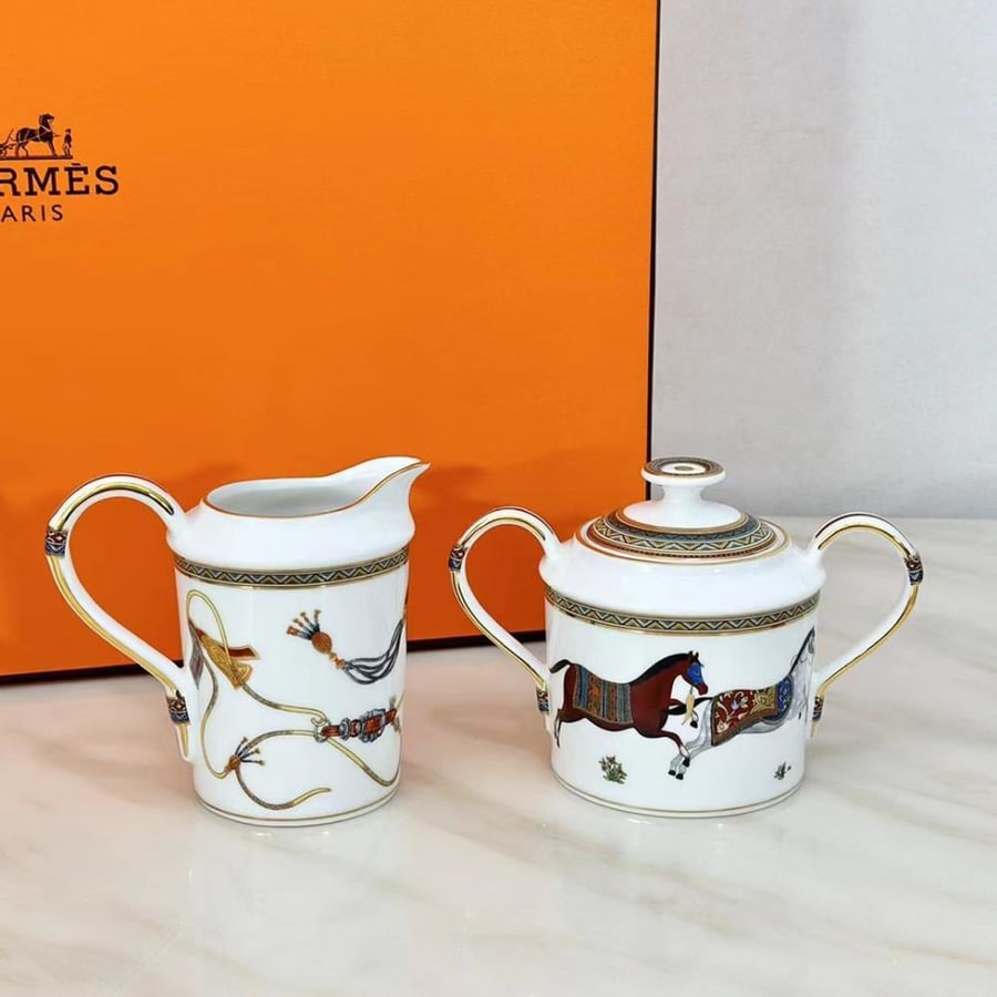 طقم قهوة وشاي فاخر 15 قطعة HERMES Cheval d'Orient