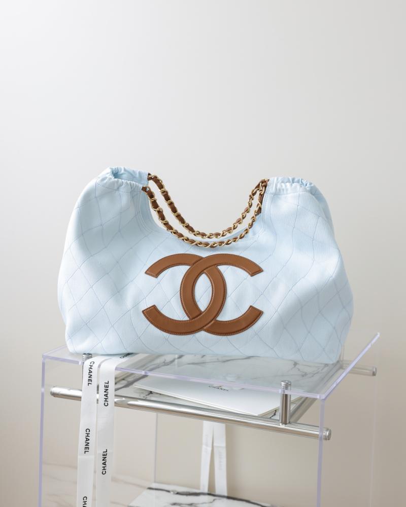 CHANEL Shopping Bag