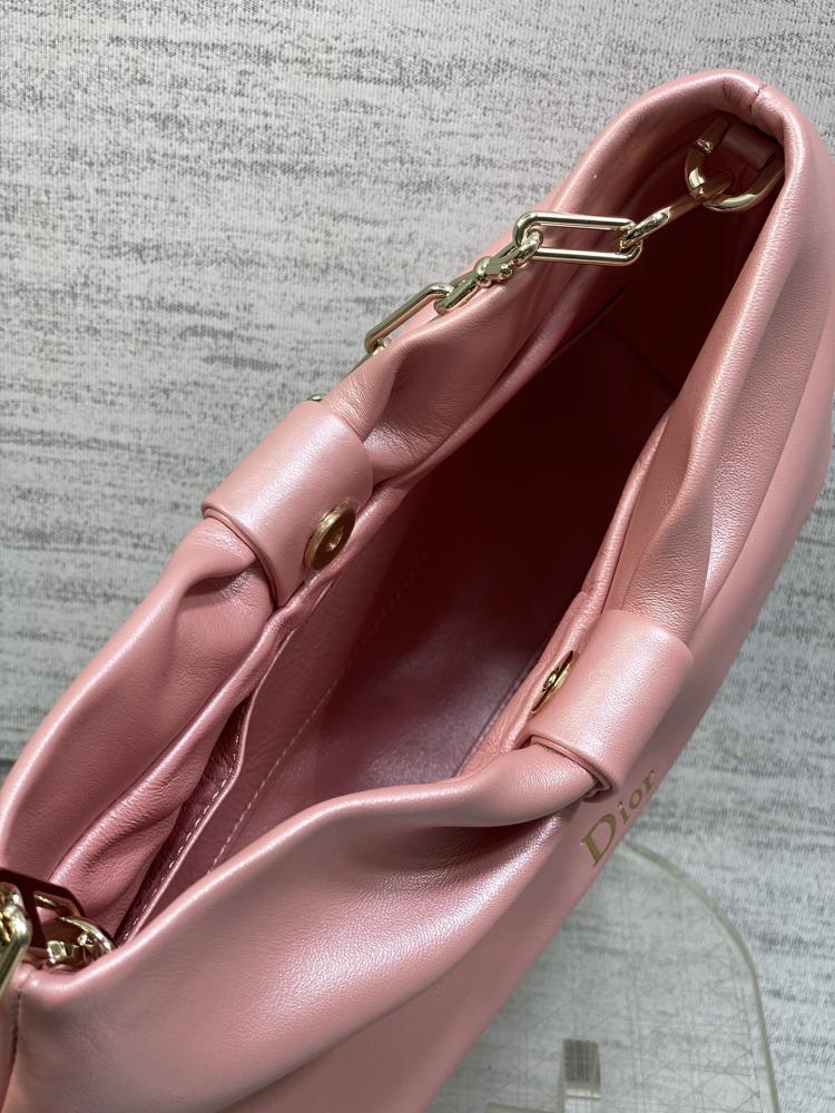 شنطة DIOR