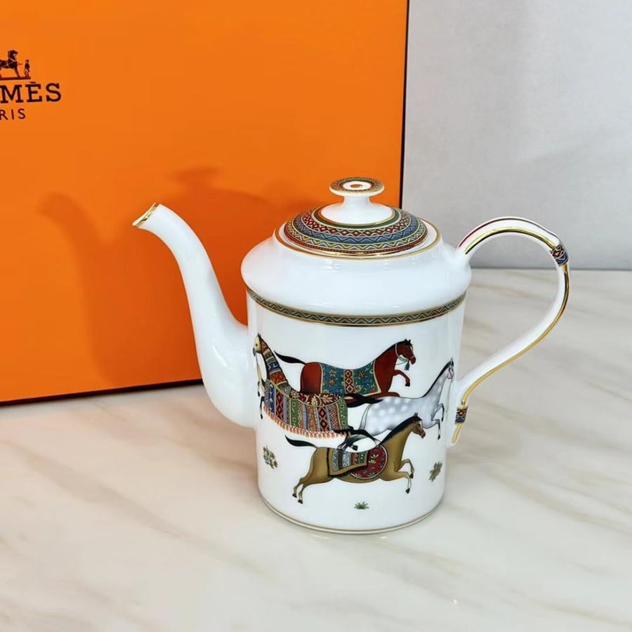 طقم قهوة وشاي فاخر 15 قطعة HERMES Cheval d'Orient