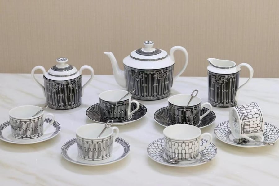 Hermes H Deco tea set
