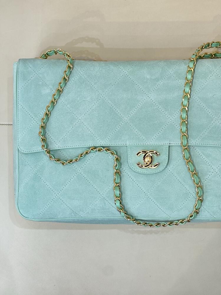 Chanel Maxi Flapbag 38CM