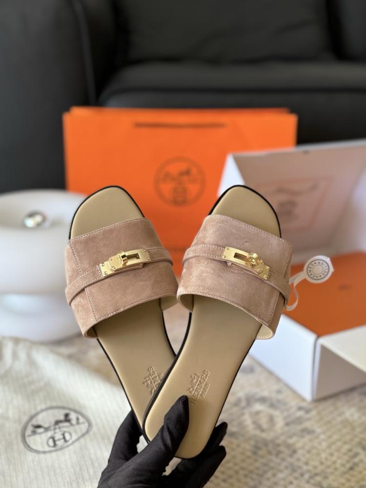 HERMES Giulia Sandal
